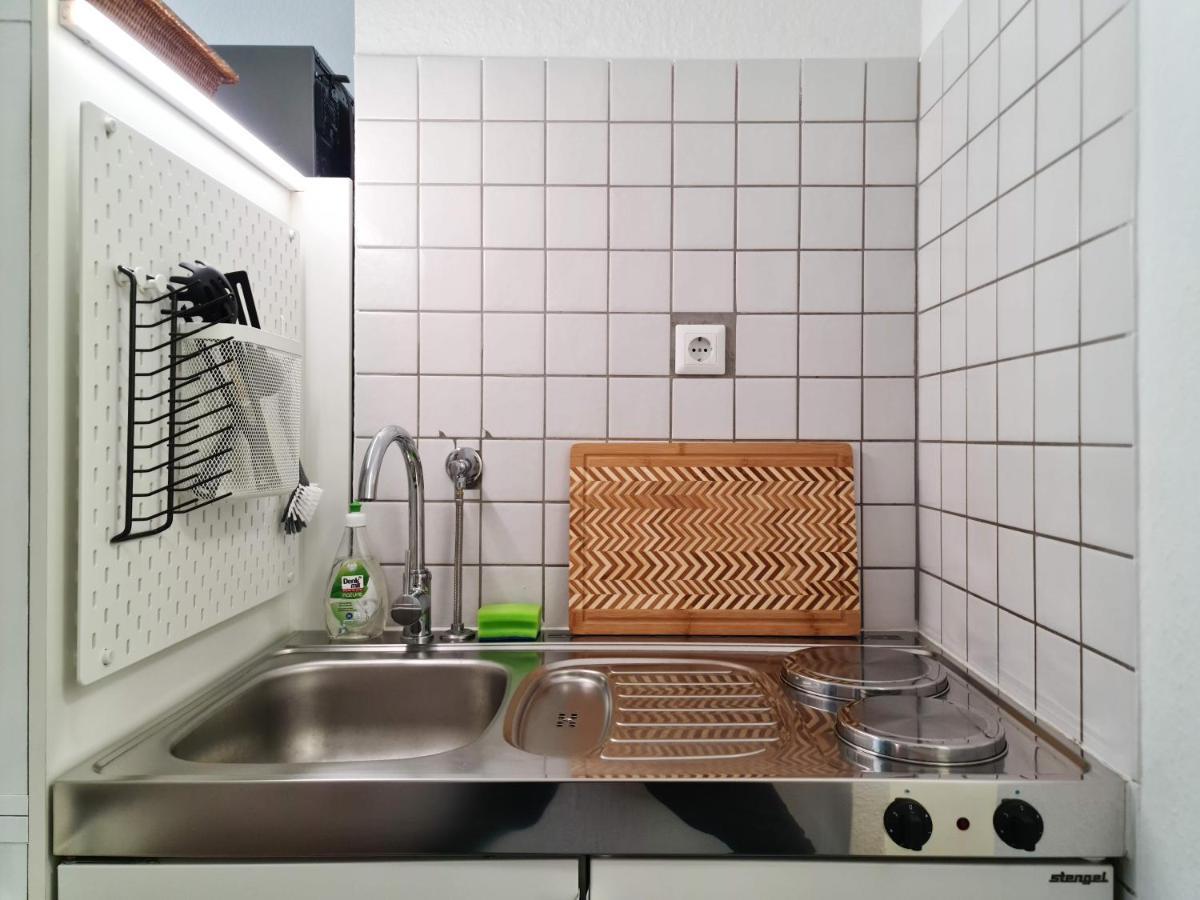 Schoene Ferienwohnung Im Zentrum Mit Self Check-In Und Free Wifi エッセン エクステリア 写真