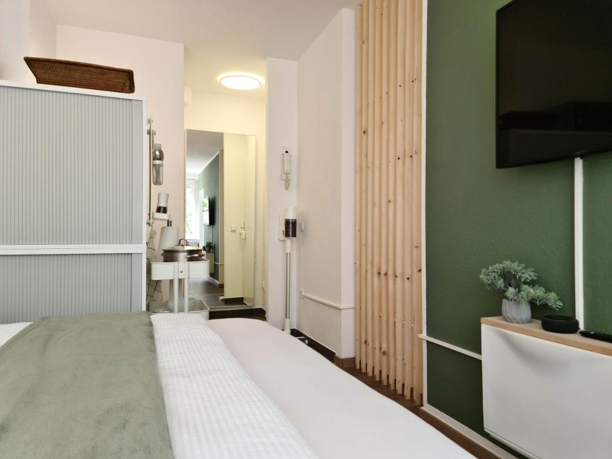Schoene Ferienwohnung Im Zentrum Mit Self Check-In Und Free Wifi エッセン エクステリア 写真